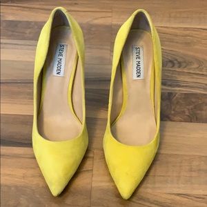 Steve Madden Suede Pumps